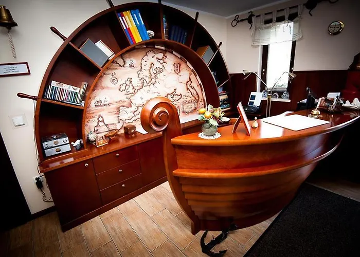 住宿加早餐酒店 Anna 4*